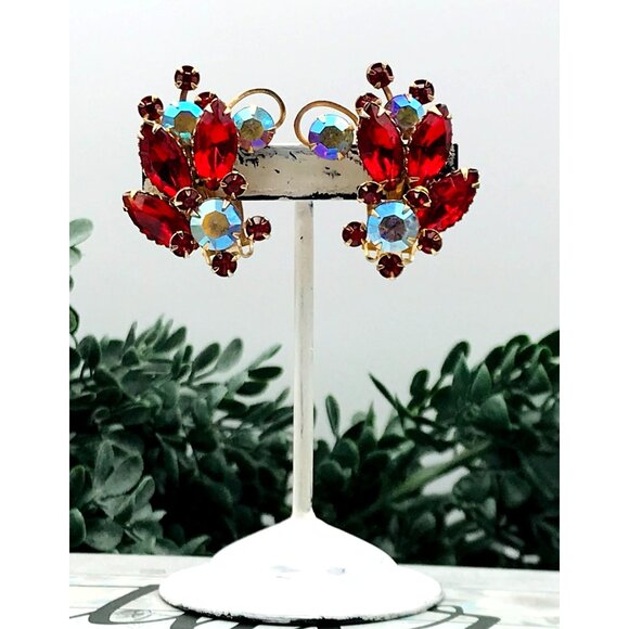 Vintage Clip-On Red & Aurora Borealis Rhinestone Earrings Gold-Tone Metal Statem - Picture 6 of 8